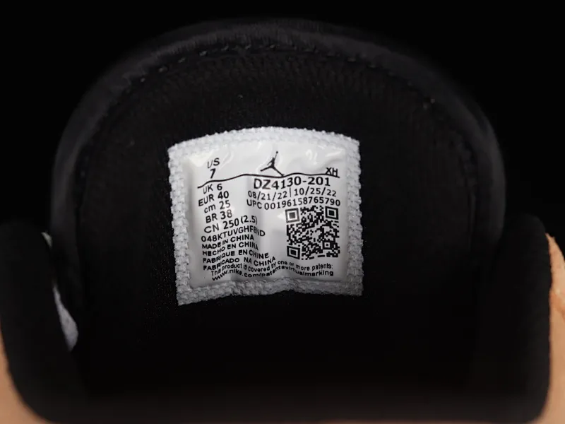 All categories Air Jordan Jordan series basketball shoes Air Jordan 1 Low Z version Air Jordan 1 Low AJ1 Joe 1 white and yellow burst pattern low-top cultural casual sneakers DZ4130-201